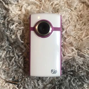 Flip video ultra